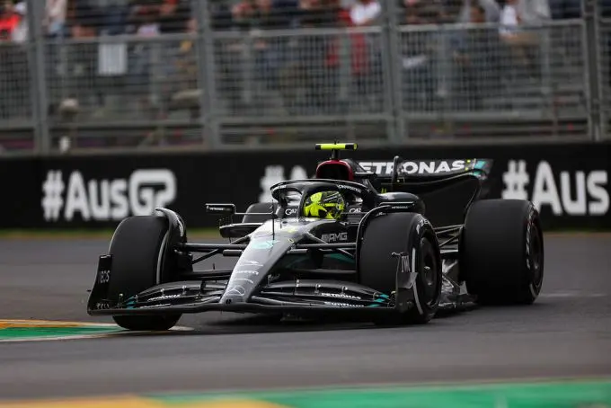 lewis hamilton gp australie actie front m360836