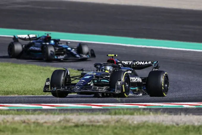lewis hamilton japan