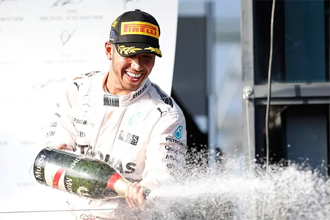 lewis hamilton melbourne grand prix 2015