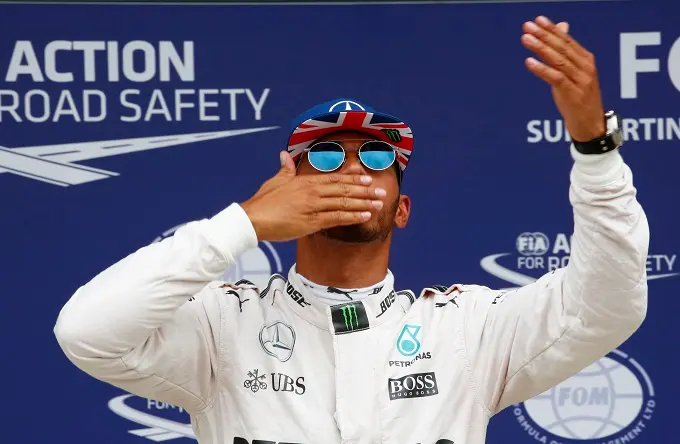 lewis hamilton mercedes f1
