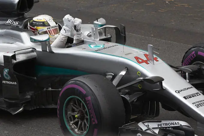 lewis hamilton mercedes f1 rx d297495