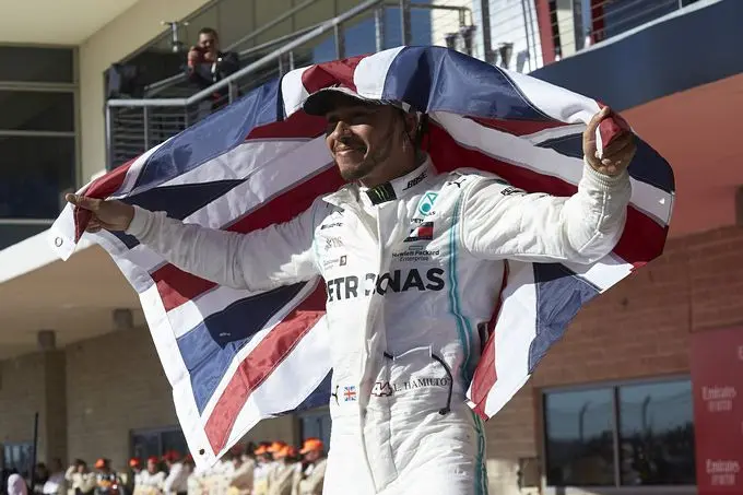 lewis hamilton mercedes f1 rx m218655 1