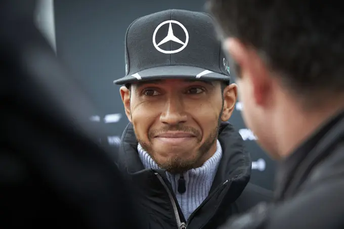 lewis hamilton mercedes rx d301874