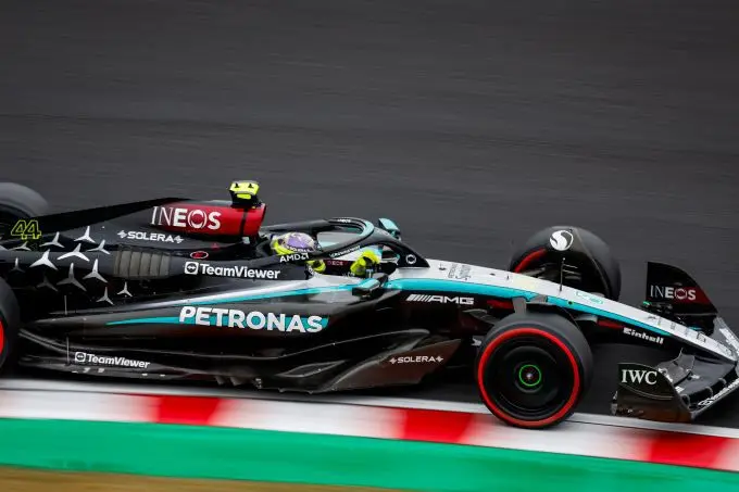 lewis hamilton mercedes w15 gp japan 2024 m424645