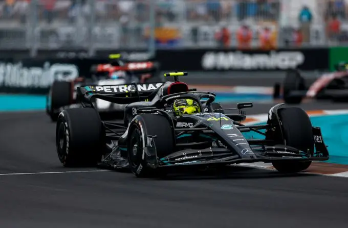 lewis hamilton miami race 1