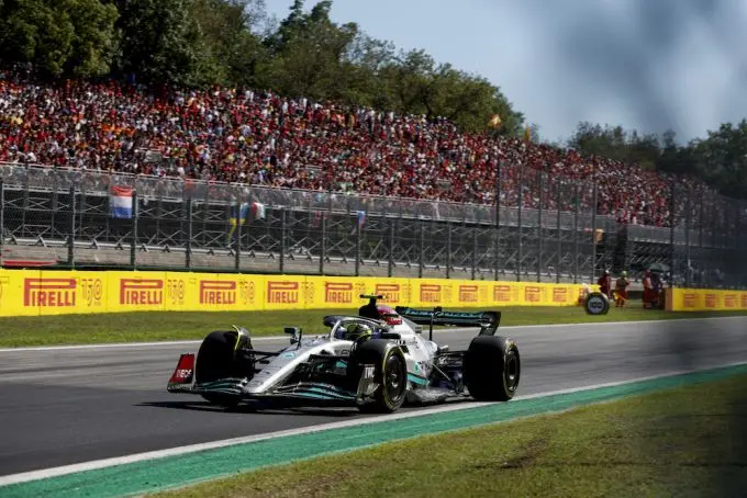 lewis hamilton monza p5