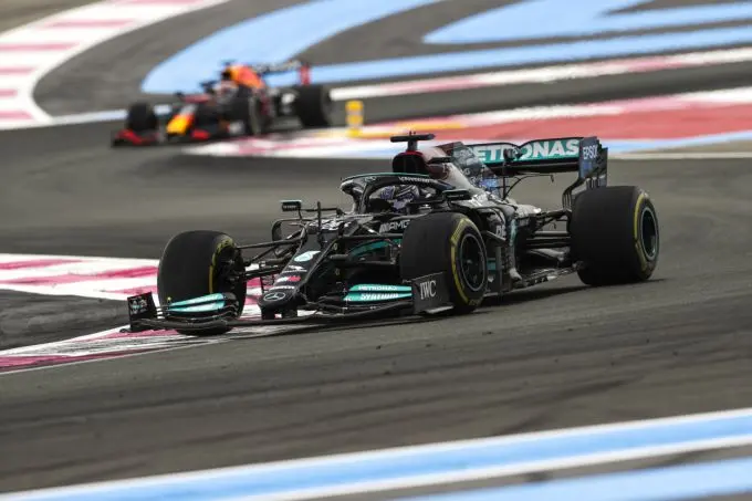lewis hamilton paul ricard