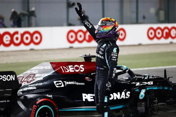 lewis hamilton qatar m291710
