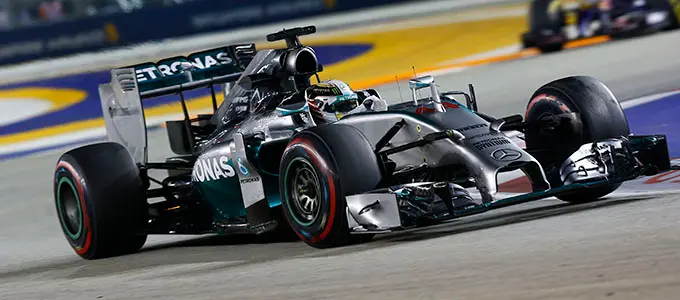 lewis hamilton singapore