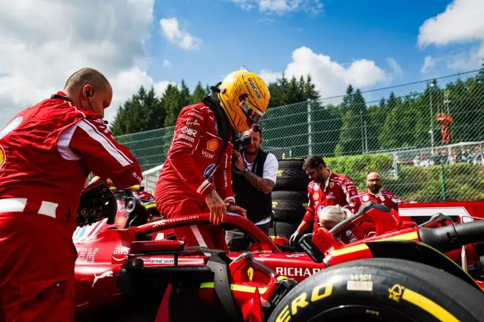 lewis hamilton spa 1