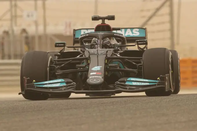 lewis hamilton test 1