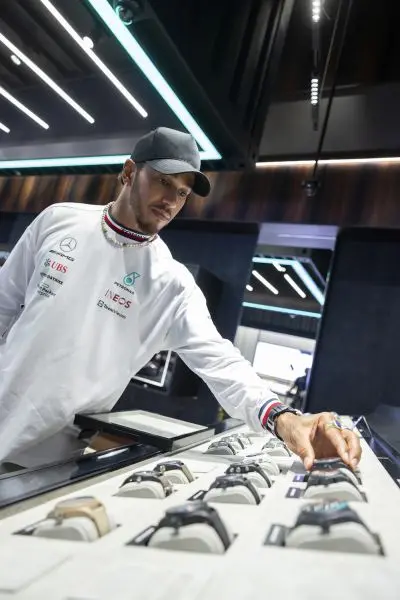 lewis iwc