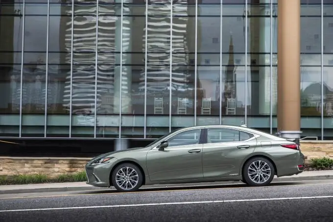 lexus voor achtste jaar op rij het betrouwbaarst