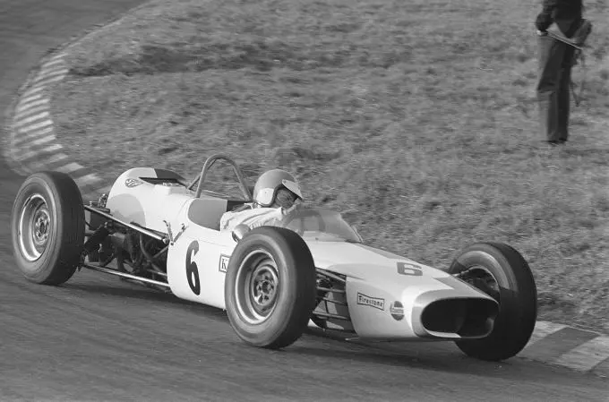 liane engeman in car 3