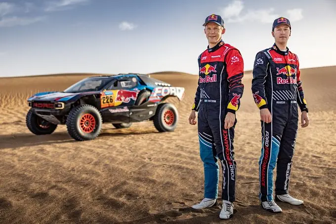 live up ford dakar 2025