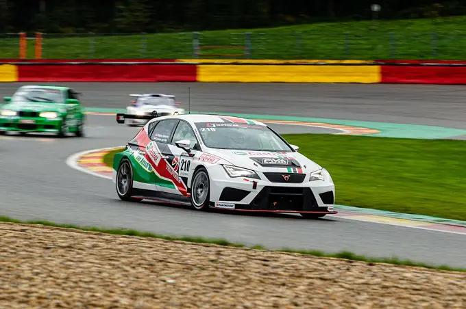 lorenzo van riet tcr spa 500 2019 1