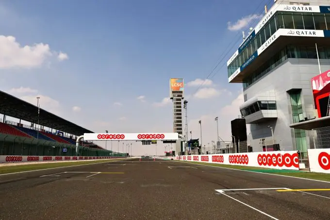 losail circuit rechte eind bron red bull content pool si202111181282 news