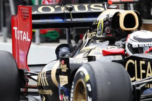 lotus f1 double drs