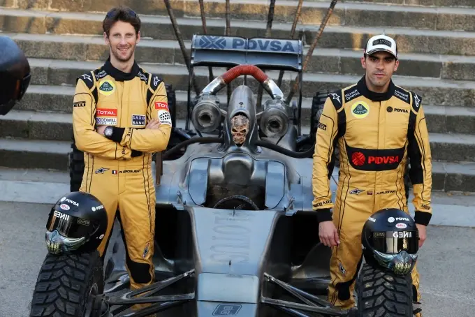lotus f1 team mad max 0