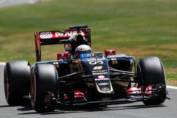 lotus f1 team maldonado