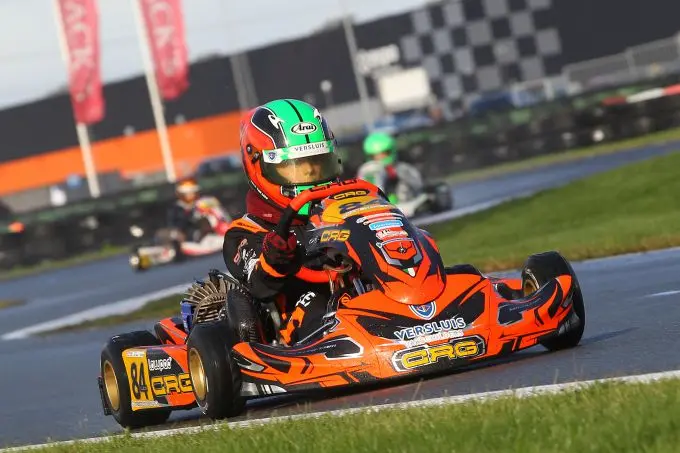 luca van leer wint in assen e90b3170