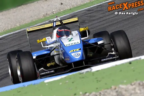 lucas auer van amersfoort racing 17h9489