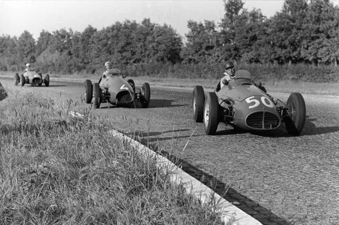 maserati a6gcm guidata da fangio al gp ditalia 1953 rx