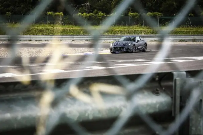 maserati granturismo1
