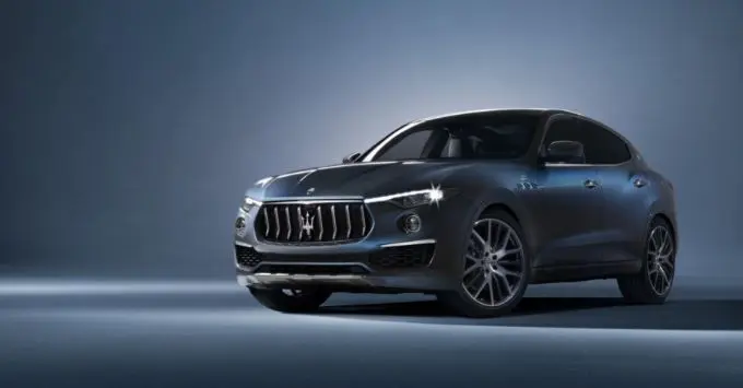 maserati levante 1