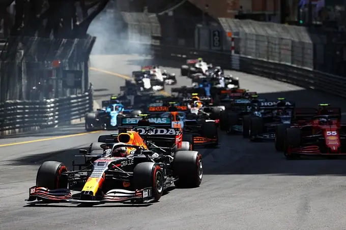 max verstappen aan kop 2