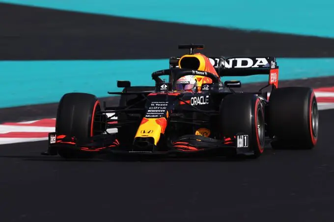 max verstappen abu dhabi 1