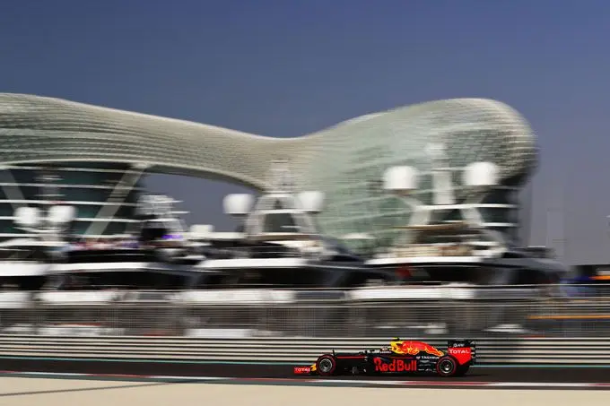max verstappen abu dhabi rx 3