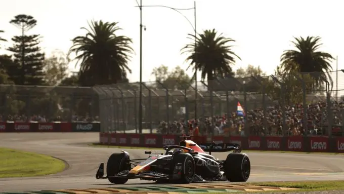max verstappen aus race