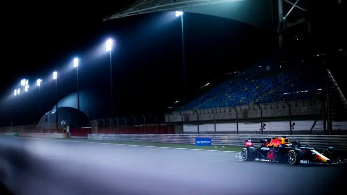 max verstappen bahrein test zondag