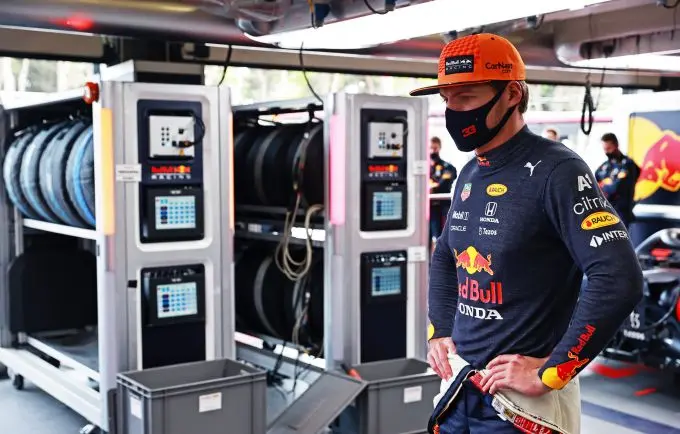 max verstappen bakoe garage