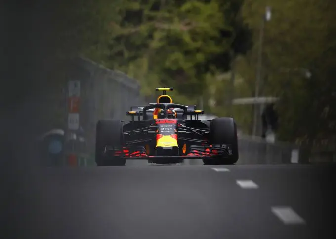 max verstappen baku