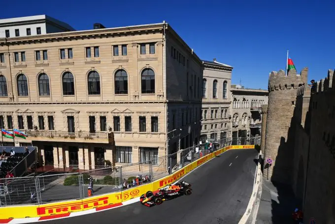 max verstappen baku