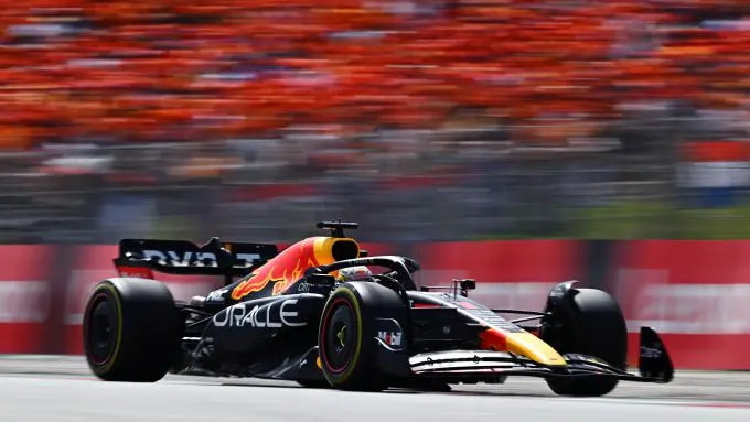 max verstappen barca 1
