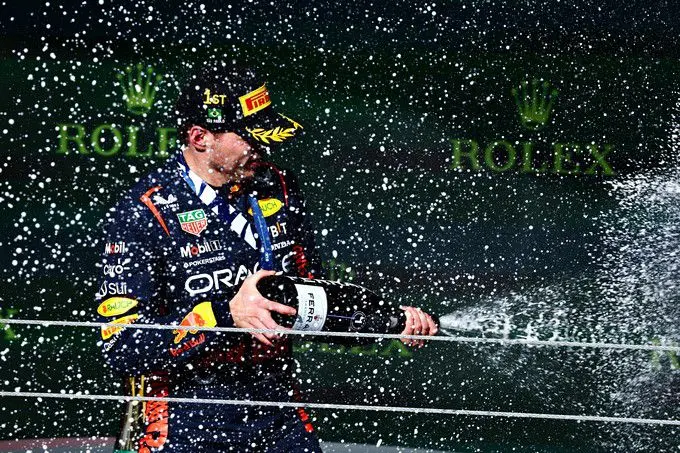 max verstappen champagne