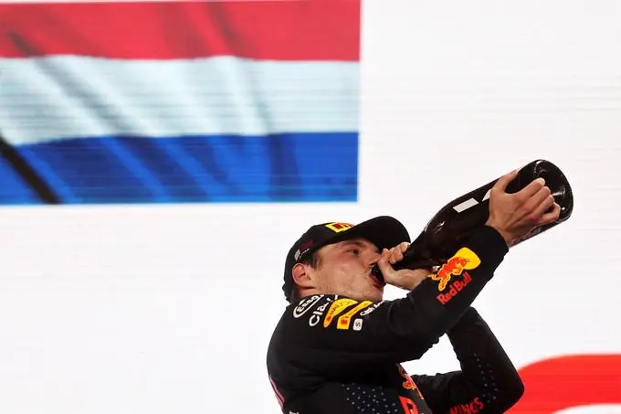 max verstappen champagne