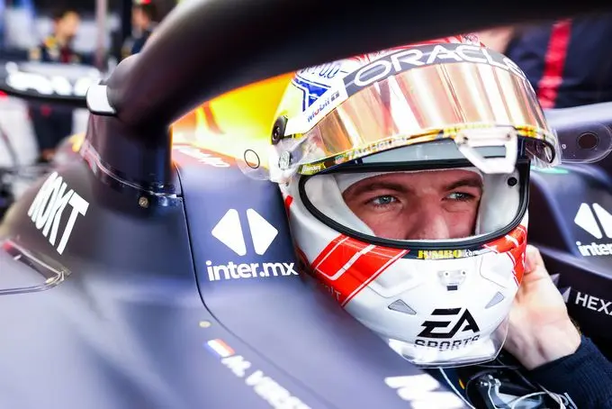max verstappen cockpit 1 1