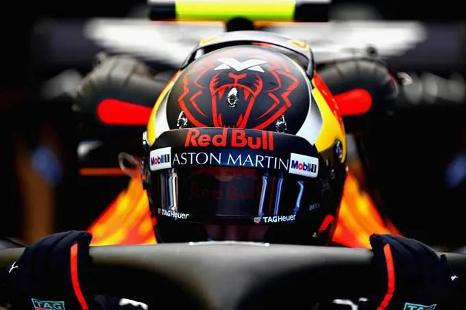 max verstappen cockpit rx