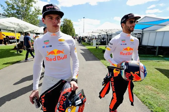 max verstappen daniel ricciardo redbull racing f1