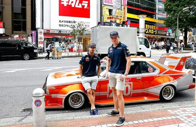max verstappen en daniel ricciardo kaido racer