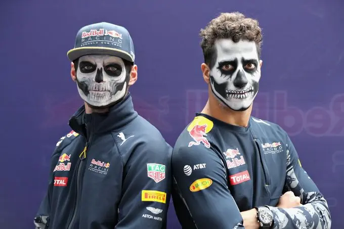 max verstappen en daniel ricciardo red bull racing 1