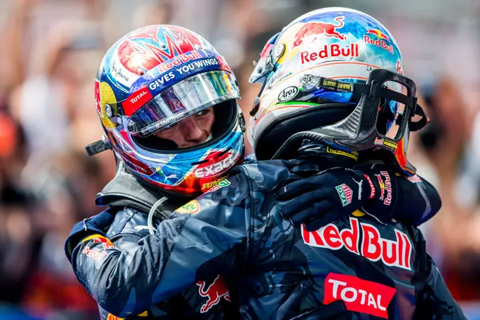 max verstappen en daniel ricciardo red bull racing rx
