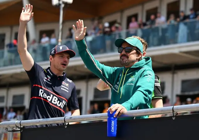 max verstappen en fernando alonso bron rbcp si202506150400