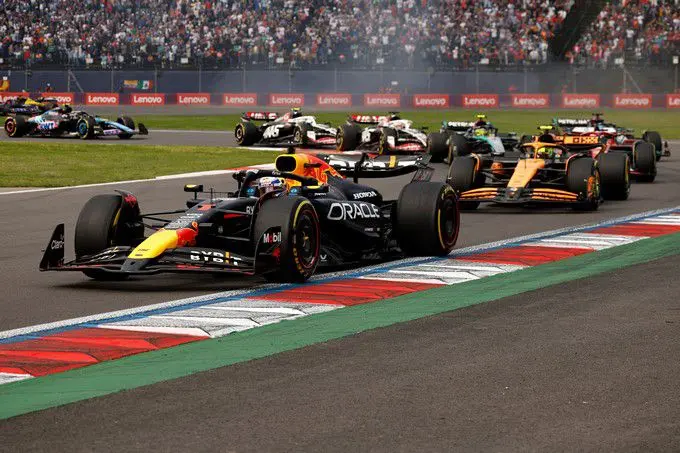 max verstappen en lando norris