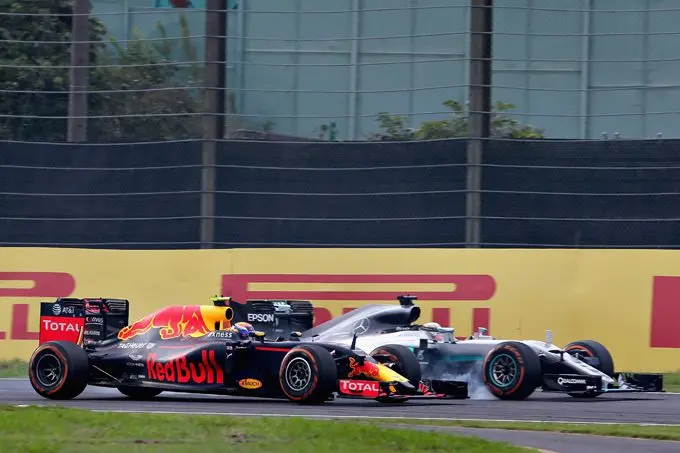 max verstappen en lewis hamilton rx 1
