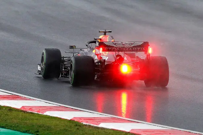 max verstappen f1 2